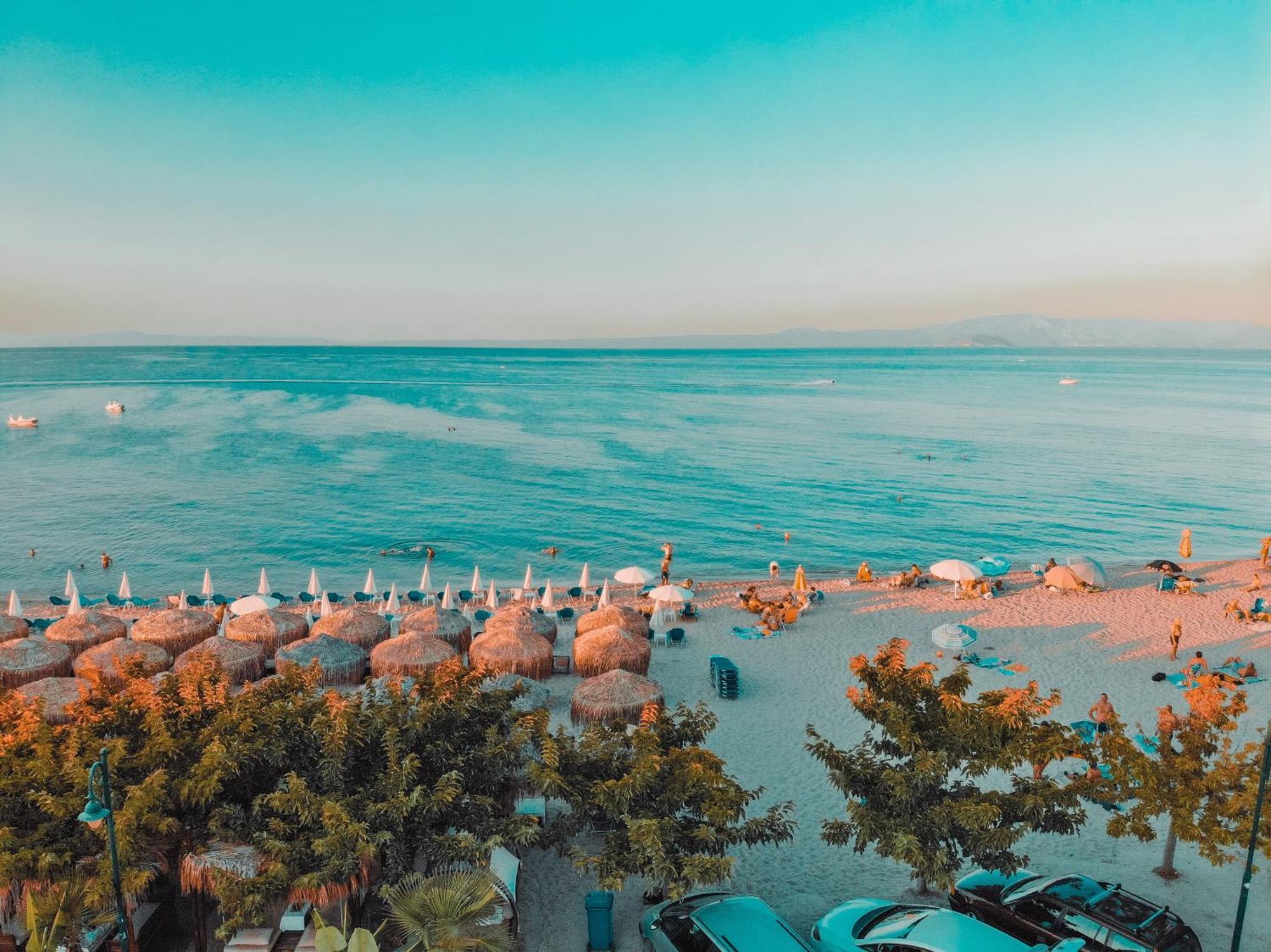 Aleksia Seaside Deluxe Apartment Pefkochori Luaran gambar